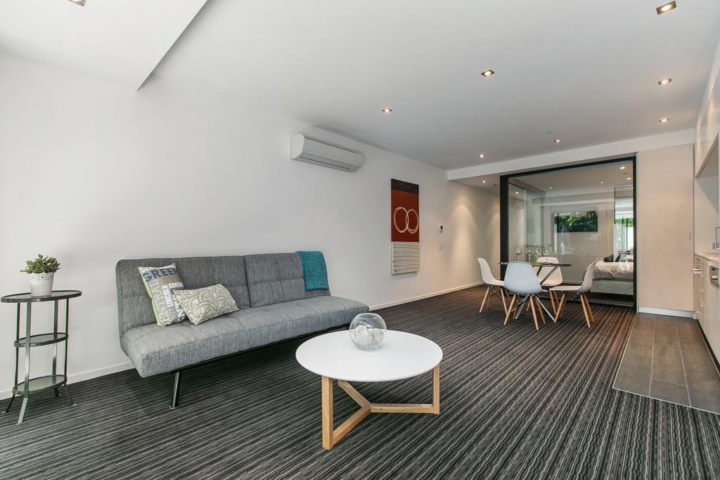 Complete Host Fitzroy St Apartments Melbourne Bilik gambar