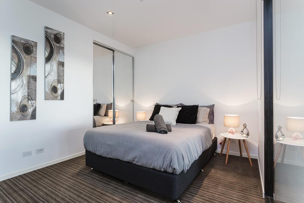 Complete Host Fitzroy St Apartments Melbourne Bilik gambar