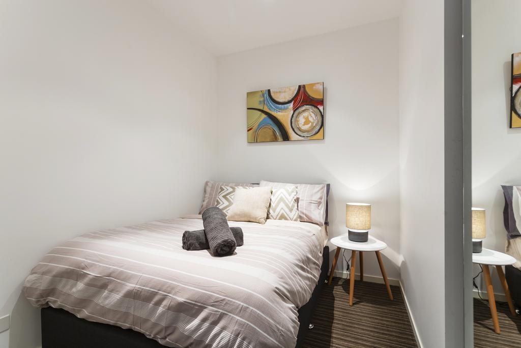 Complete Host Fitzroy St Apartments Melbourne Bilik gambar